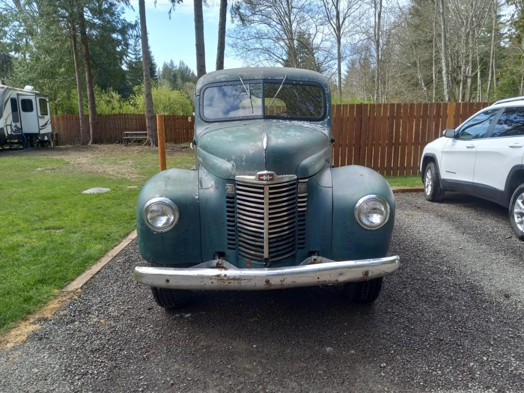 kb-2 truck before restoration front view
